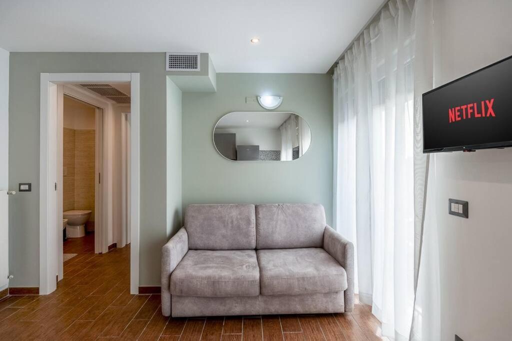 Dynamic Suite In Милан Экстерьер фото